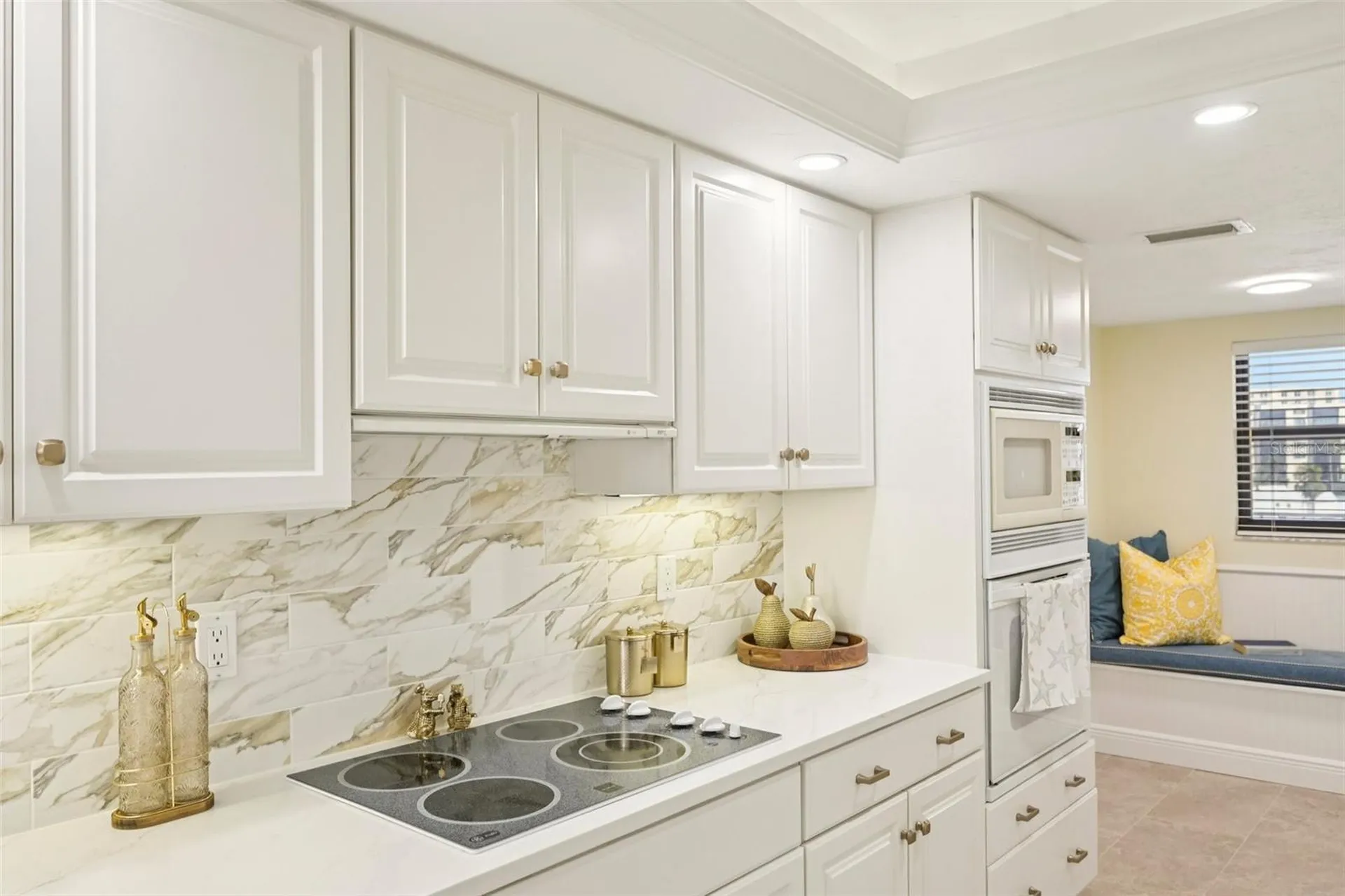 5780 Midnight Pass Road Sarasota FL 34242