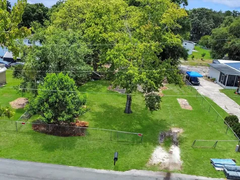 2824 Bay Avenue Kissimmee FL 34744