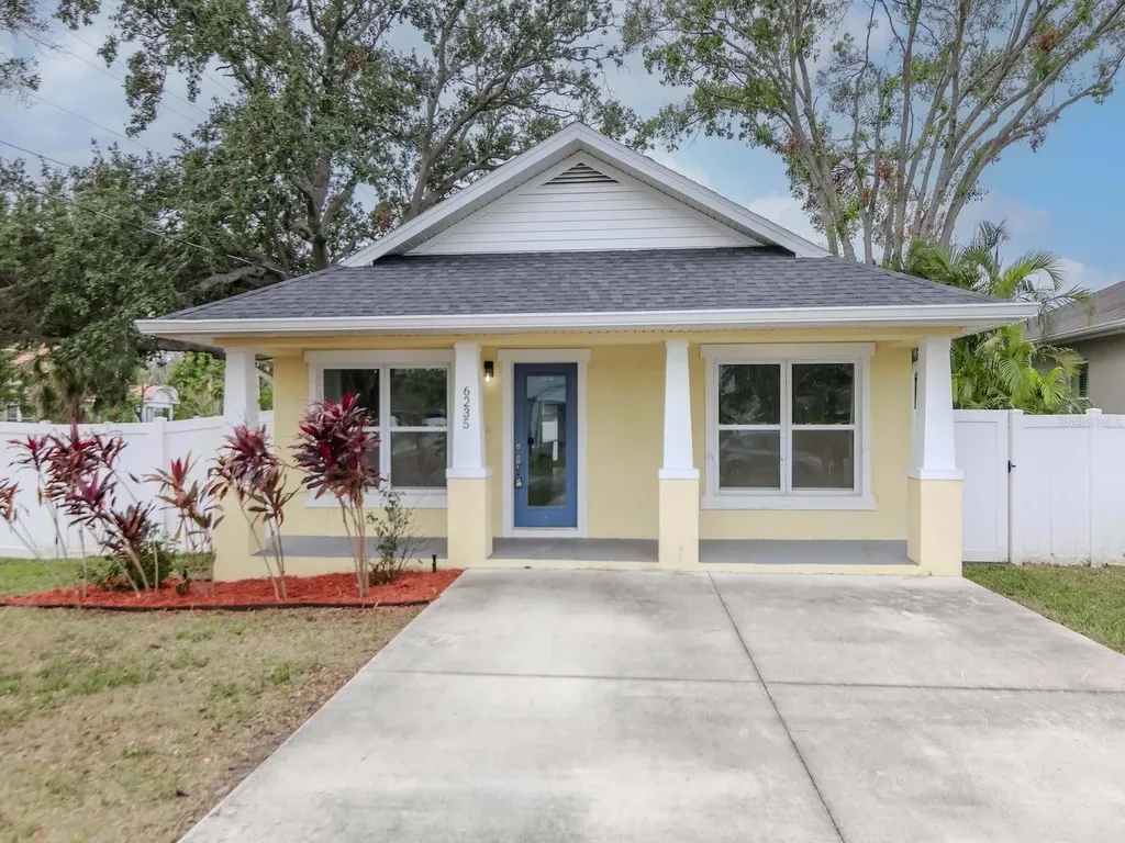 6235 S Adelia Avenue Tampa FL 33616