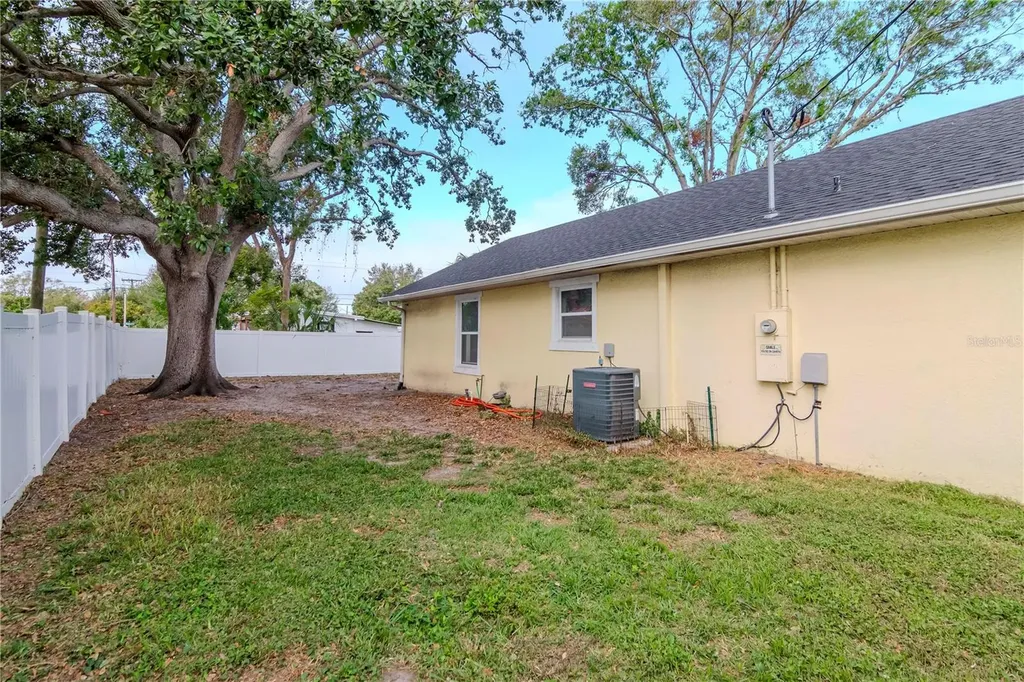6235 S Adelia Avenue Tampa FL 33616