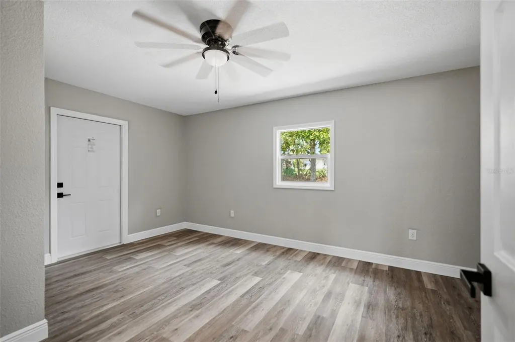7407 Dundee Way Weeki Wachee FL 34613