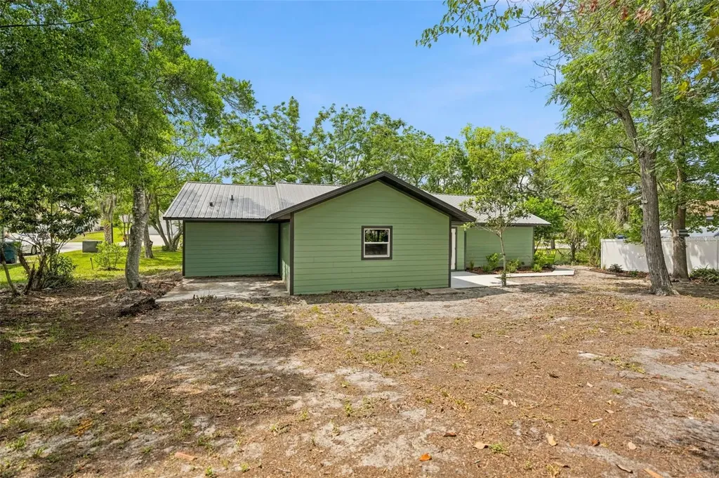 7407 Dundee Way Weeki Wachee FL 34613