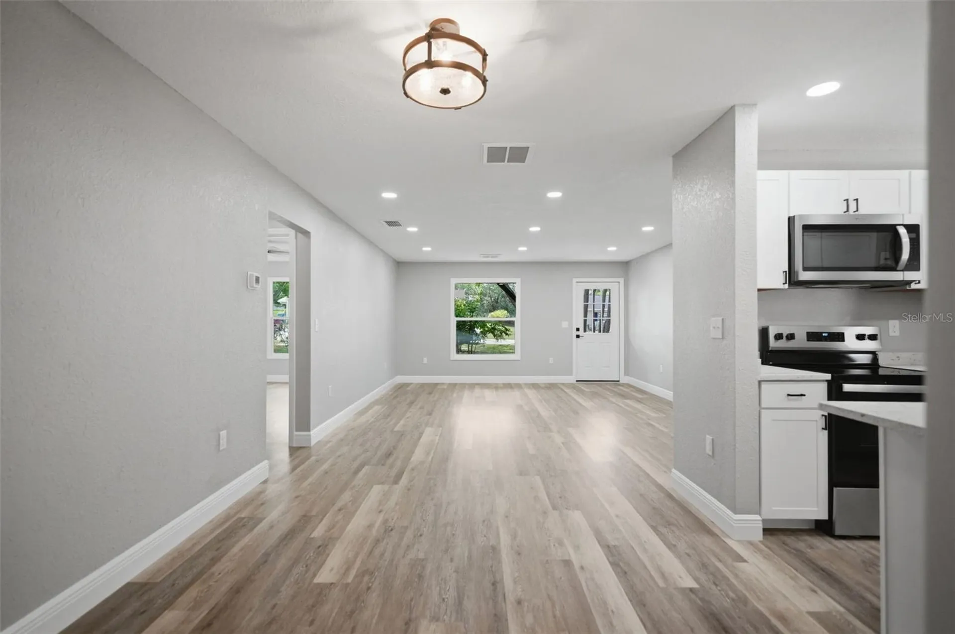 7407 Dundee Way Weeki Wachee FL 34613