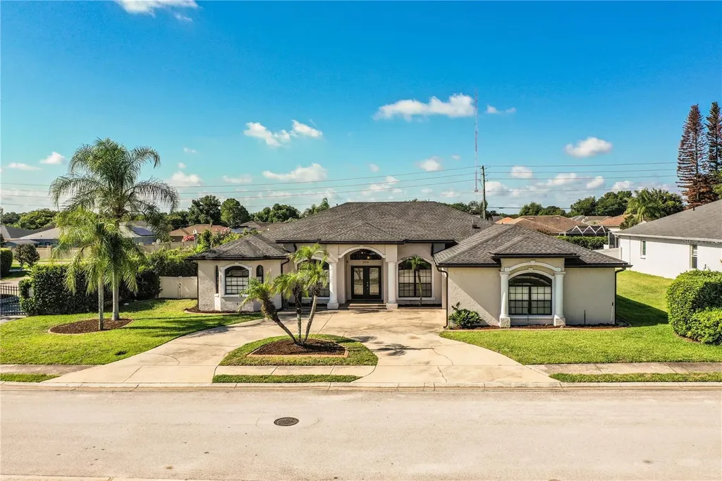 2205 Chesterfield Circle Lakeland FL 33813