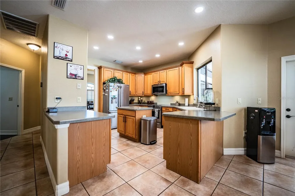 2205 Chesterfield Circle Lakeland FL 33813