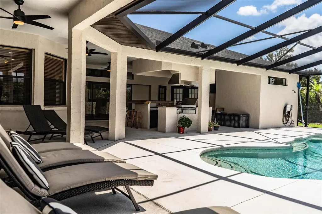 2205 Chesterfield Circle Lakeland FL 33813