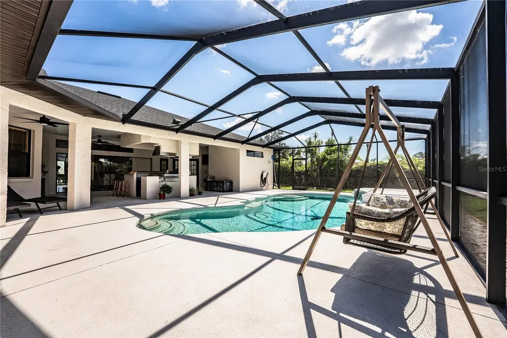 2205 Chesterfield Circle Lakeland FL 33813