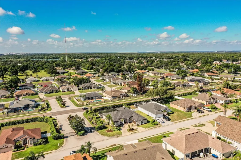 2205 Chesterfield Circle Lakeland FL 33813