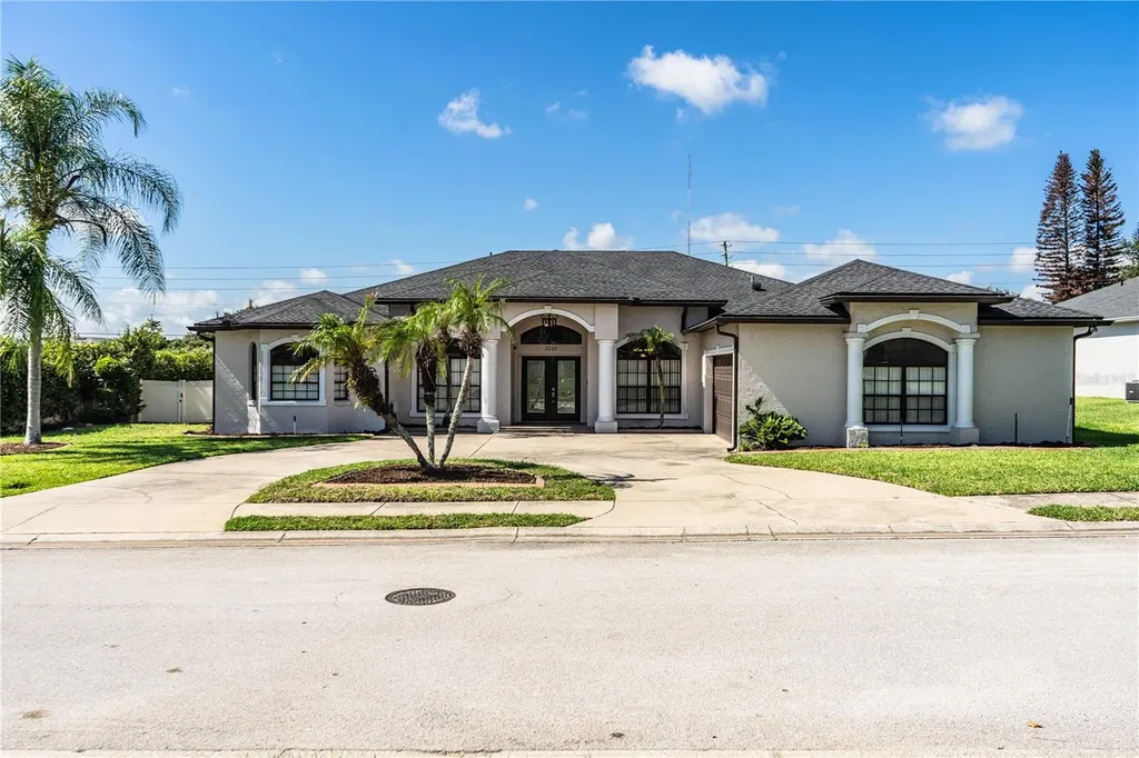2205 Chesterfield Circle Lakeland FL 33813