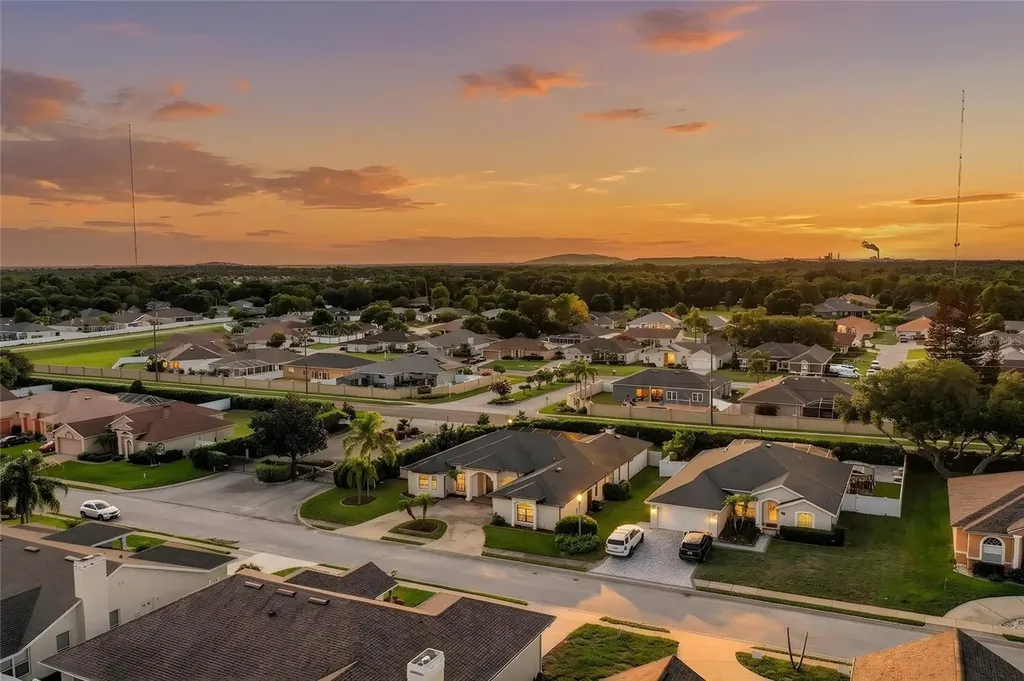 2205 Chesterfield Circle Lakeland FL 33813