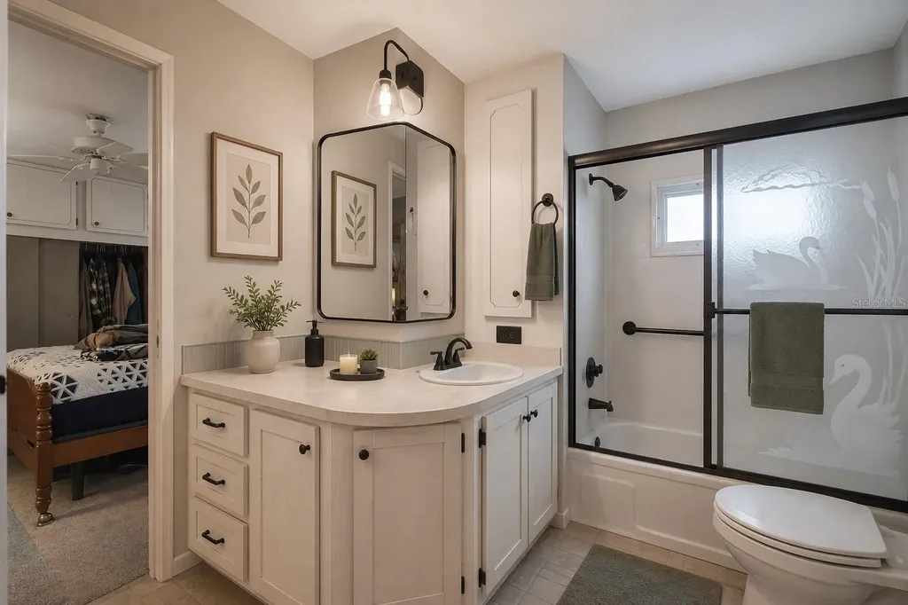 64 Rachel Drive Tarpon Springs FL 34689