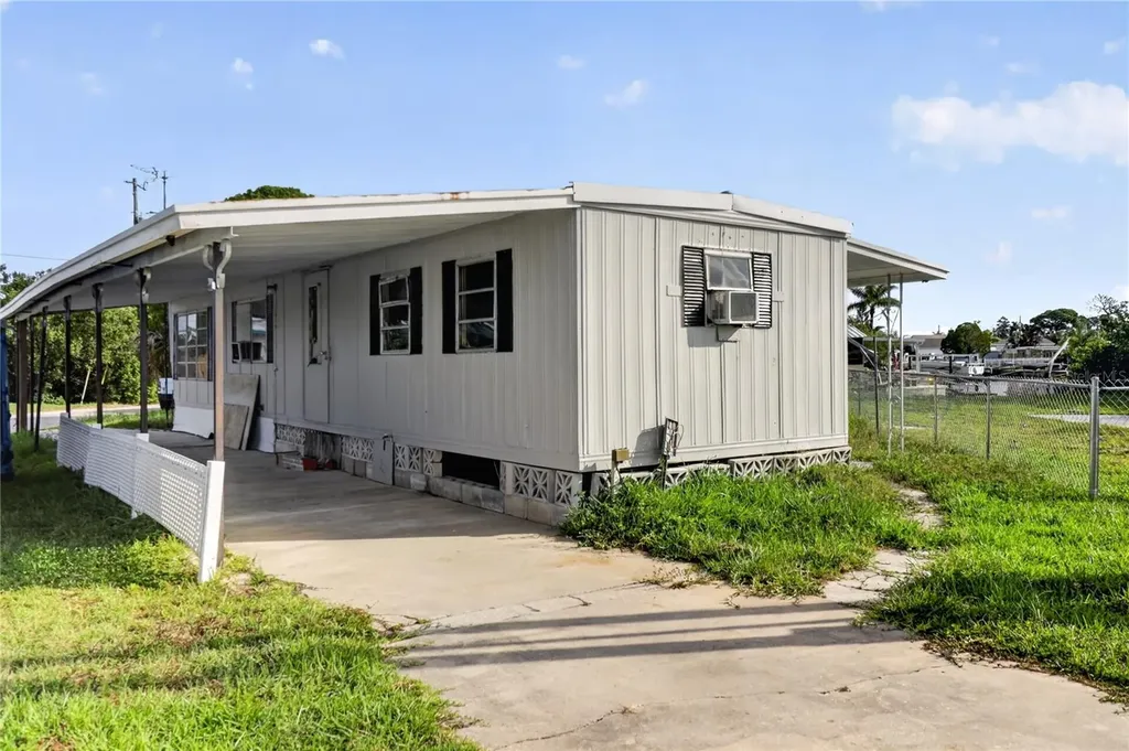 6639 Tower Drive Hudson FL 34667