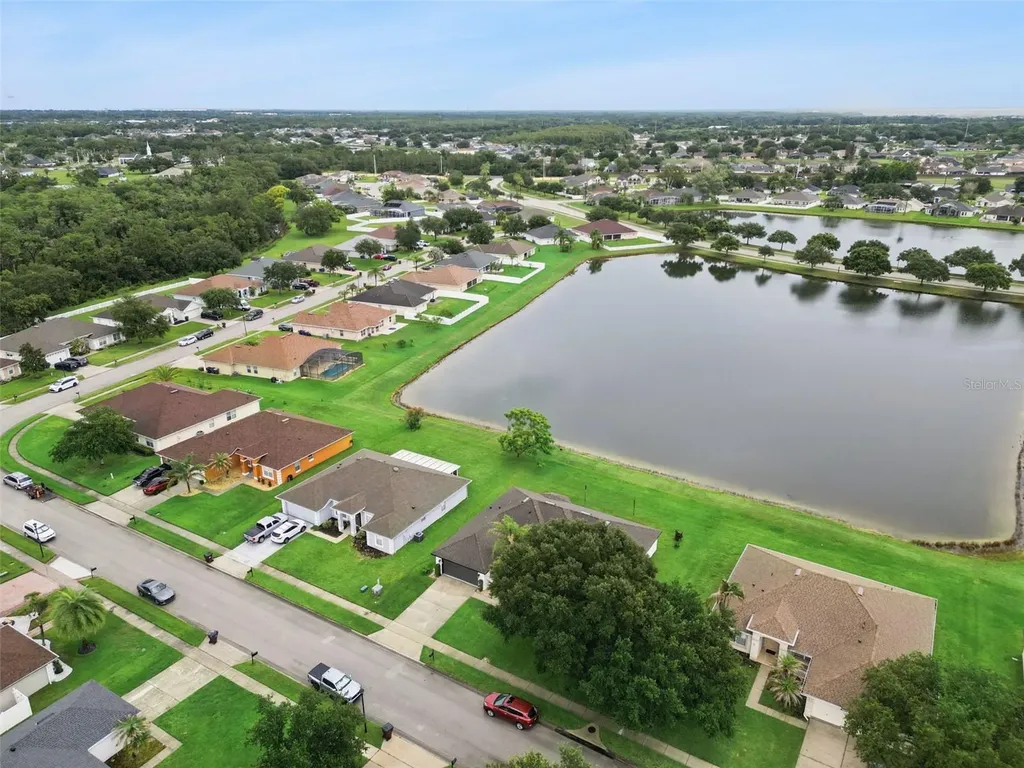 3233 Lorimar Lane St Cloud FL 34772