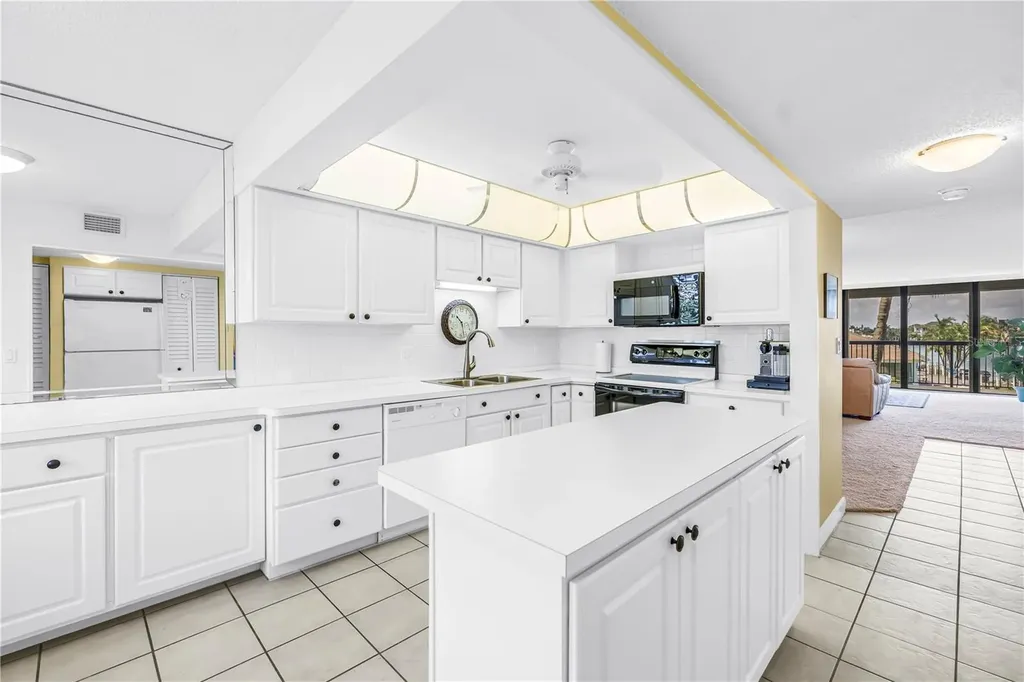 9425 Blind Pass Road St Pete Beach FL 33706