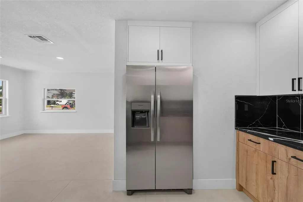 4711 W Lawn Avenue Tampa FL 33611