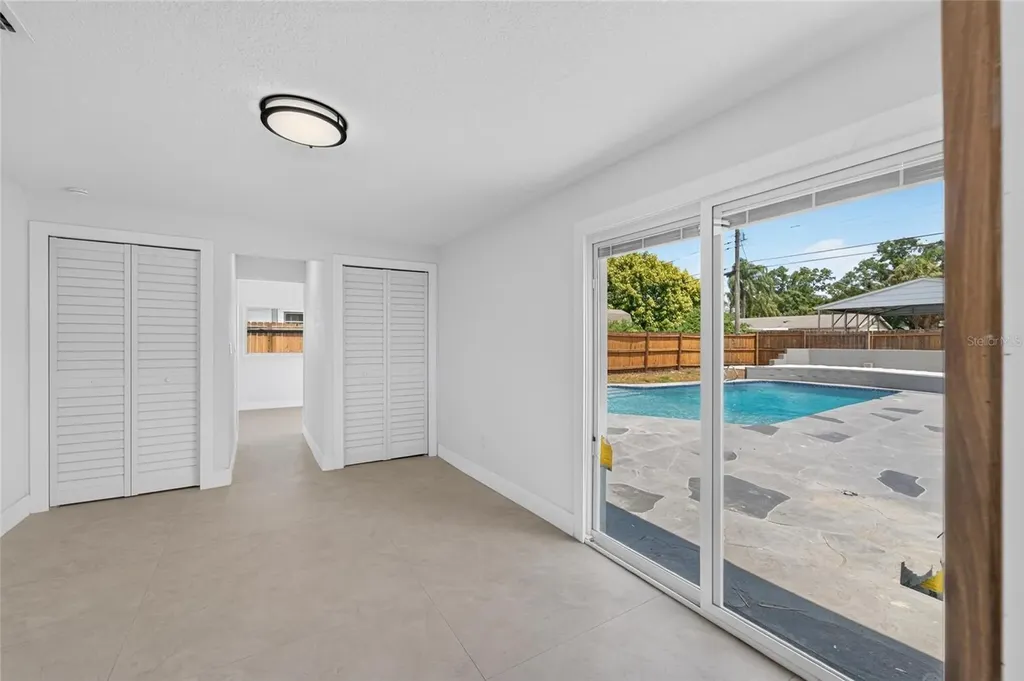 4711 W Lawn Avenue Tampa FL 33611