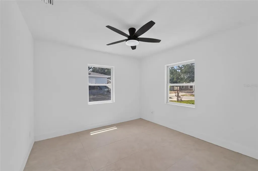 4711 W Lawn Avenue Tampa FL 33611