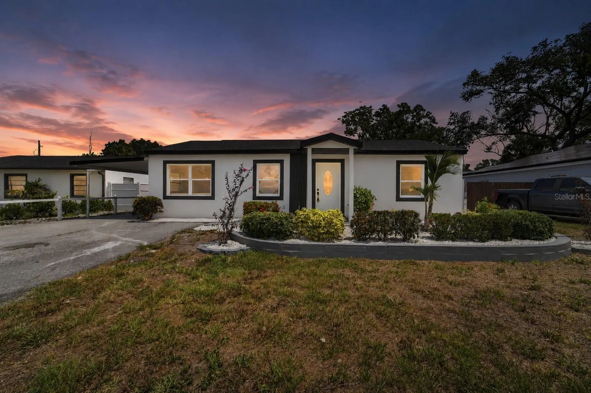 4711 W Lawn Avenue Tampa FL 33611