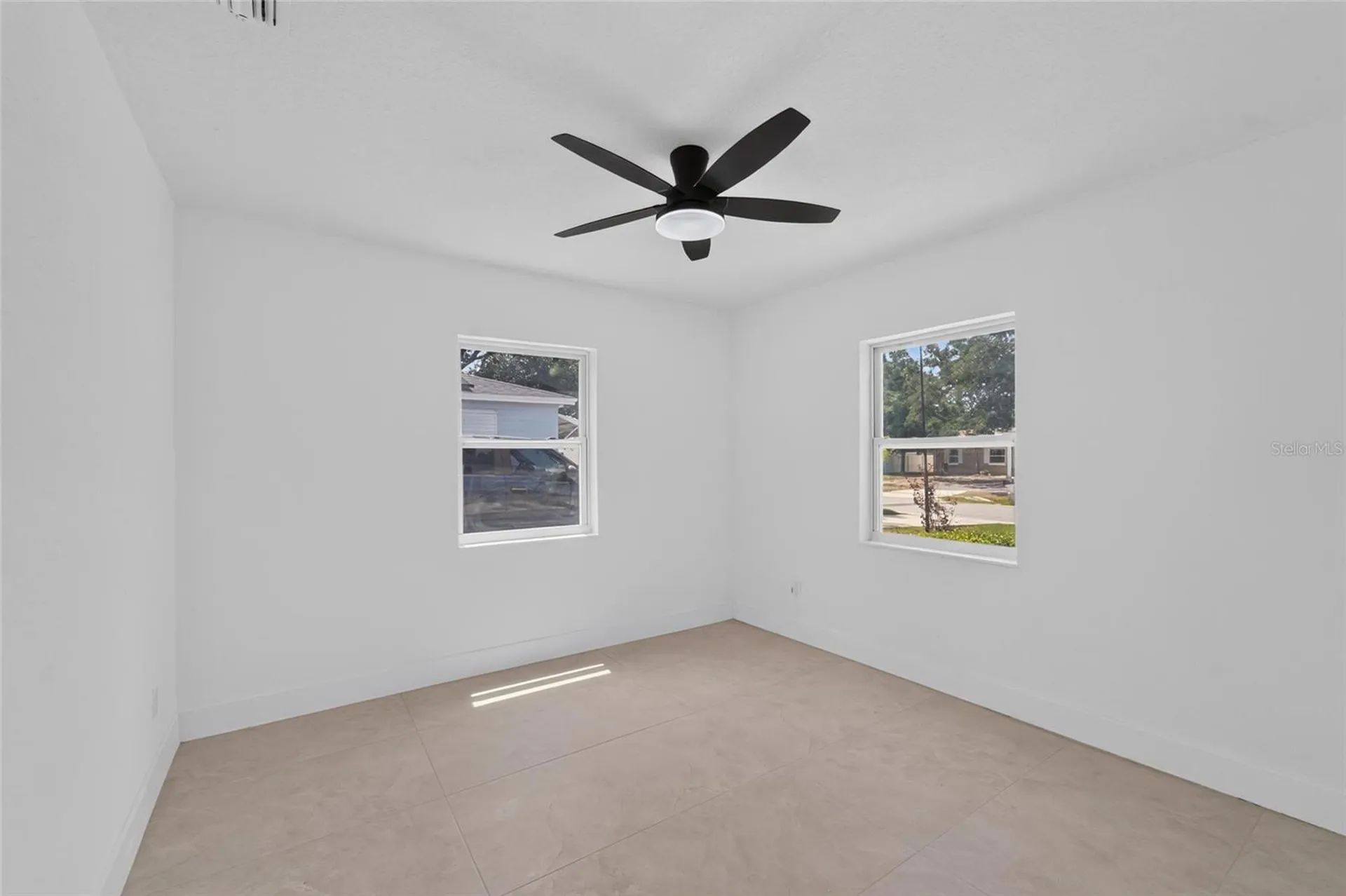 4711 W Lawn Avenue Tampa FL 33611