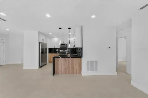 4711 W Lawn Avenue Tampa FL 33611