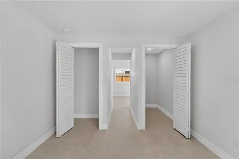 4711 W Lawn Avenue Tampa FL 33611