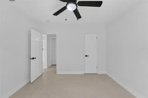 4711 W Lawn Avenue Tampa FL 33611