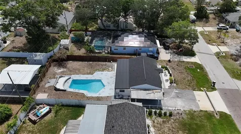 4711 W Lawn Avenue Tampa FL 33611