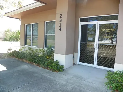 2824 Manatee Avenue E Bradenton FL 34208