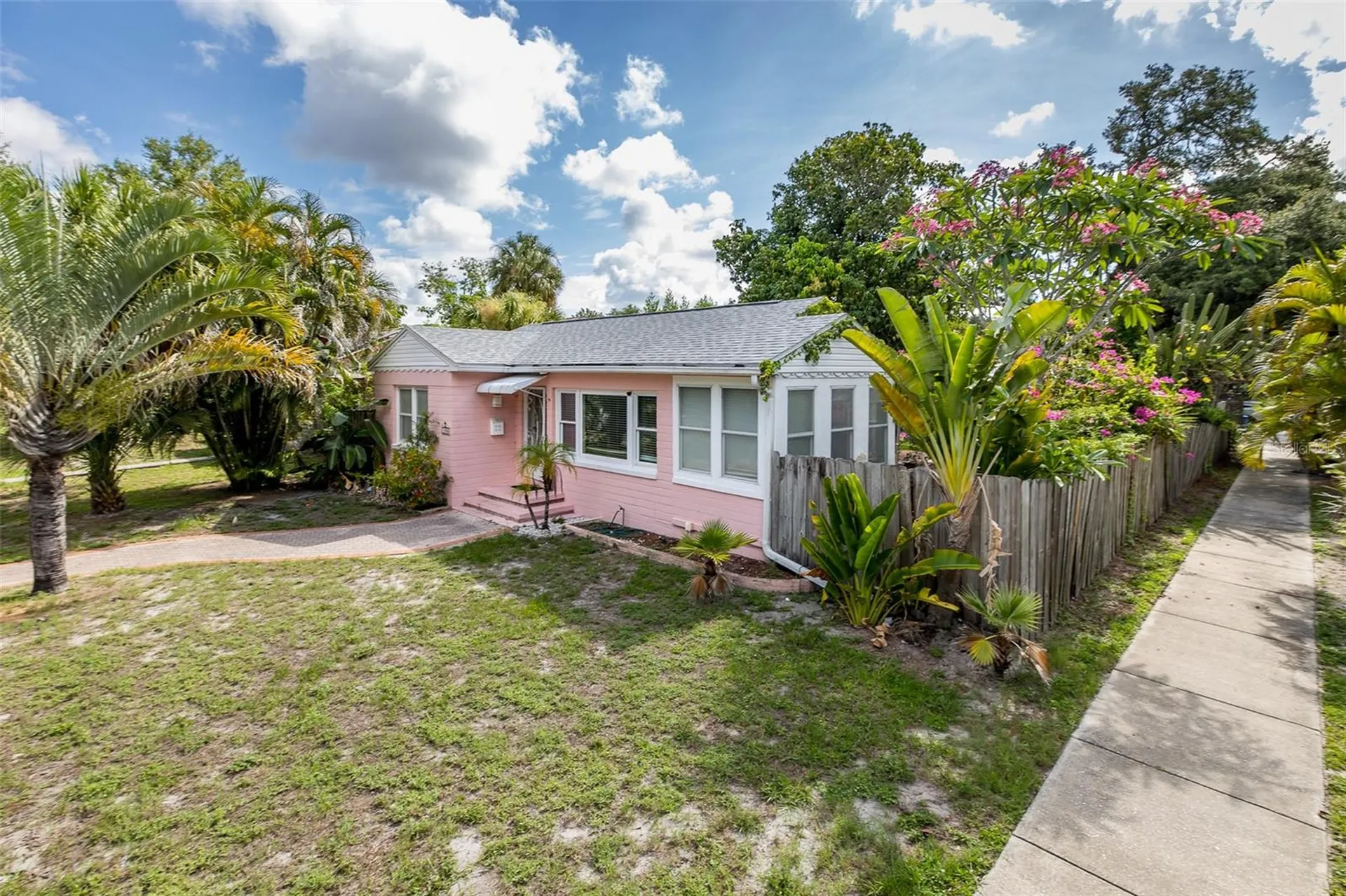1005 15th Street N St Petersburg FL 33705