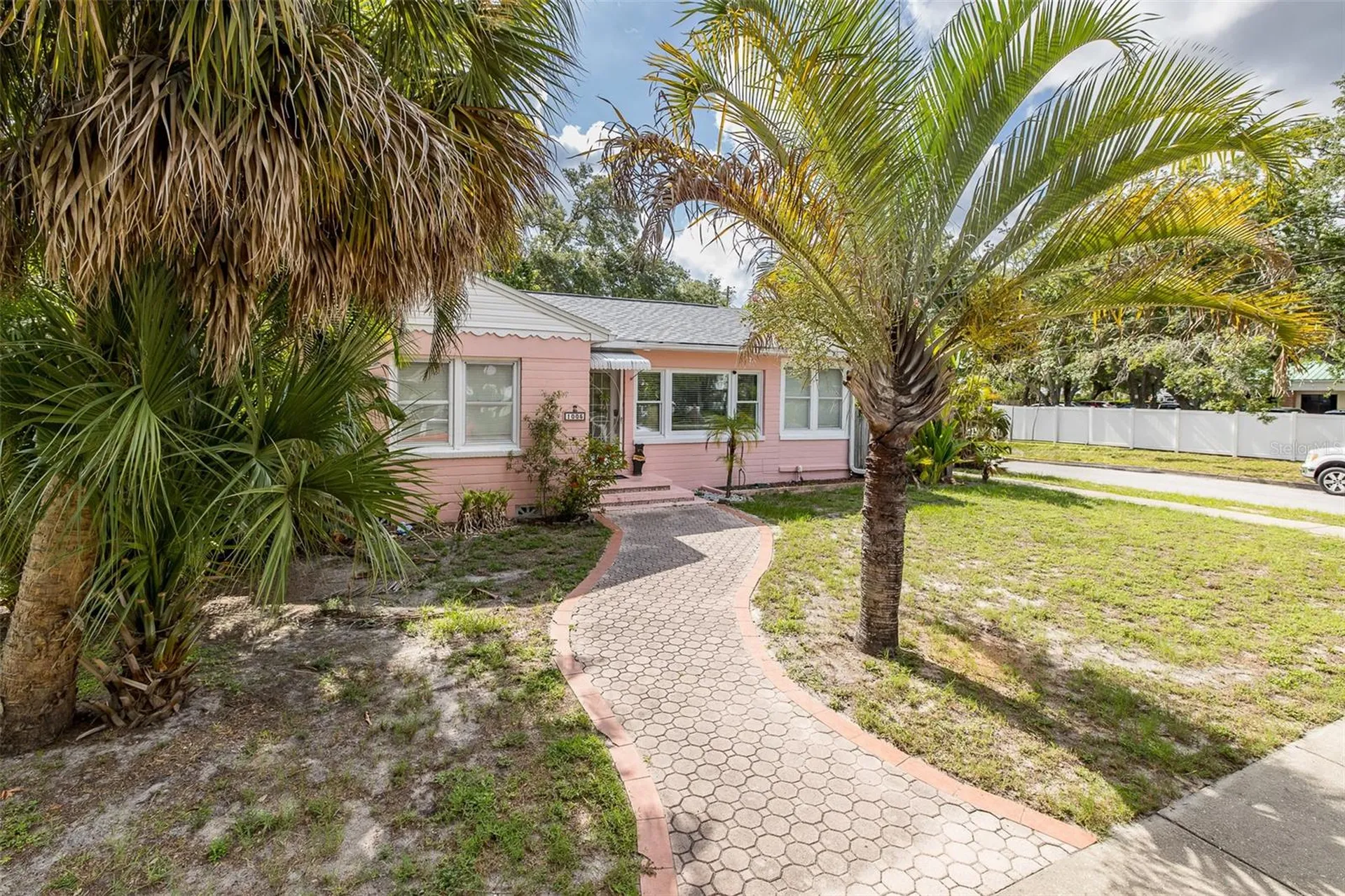 1005 15th Street N St Petersburg FL 33705