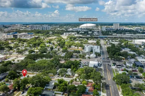 1005 15th Street N St Petersburg FL 33705