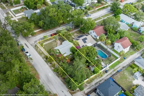1005 15th Street N St Petersburg FL 33705