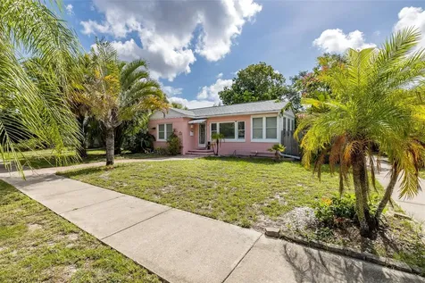 1005 15th Street N St Petersburg FL 33705
