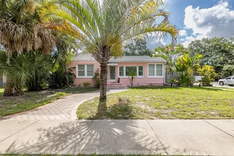 1005 15th Street N St Petersburg FL 33705