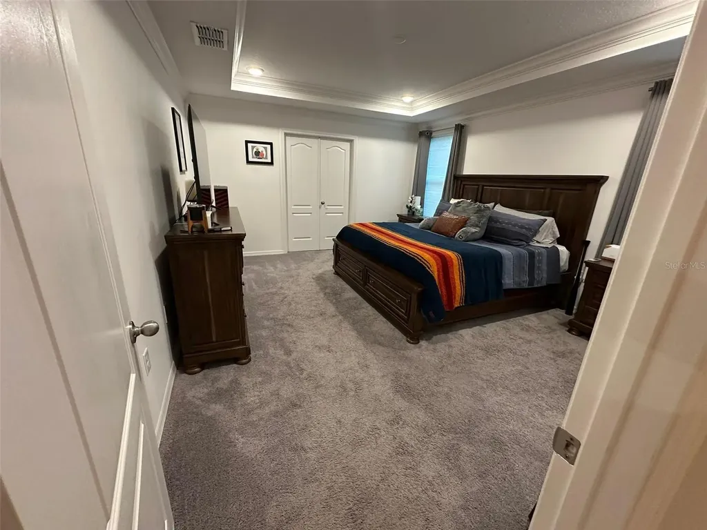 172 E Fiesta Key Loop Deland FL 32720