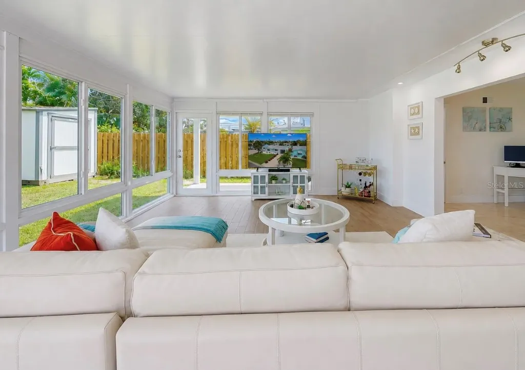 480 S Bayshore Drive Madeira Beach FL 33708