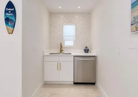 480 S Bayshore Drive Madeira Beach FL 33708