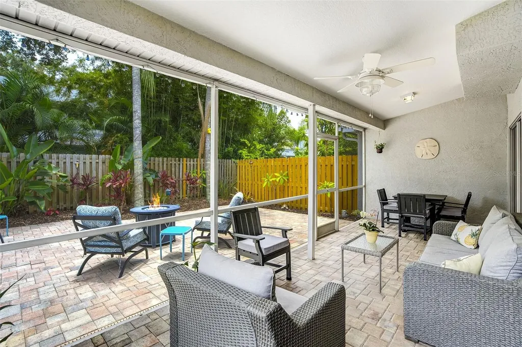 2575 Northfield Lane Clearwater FL 33761