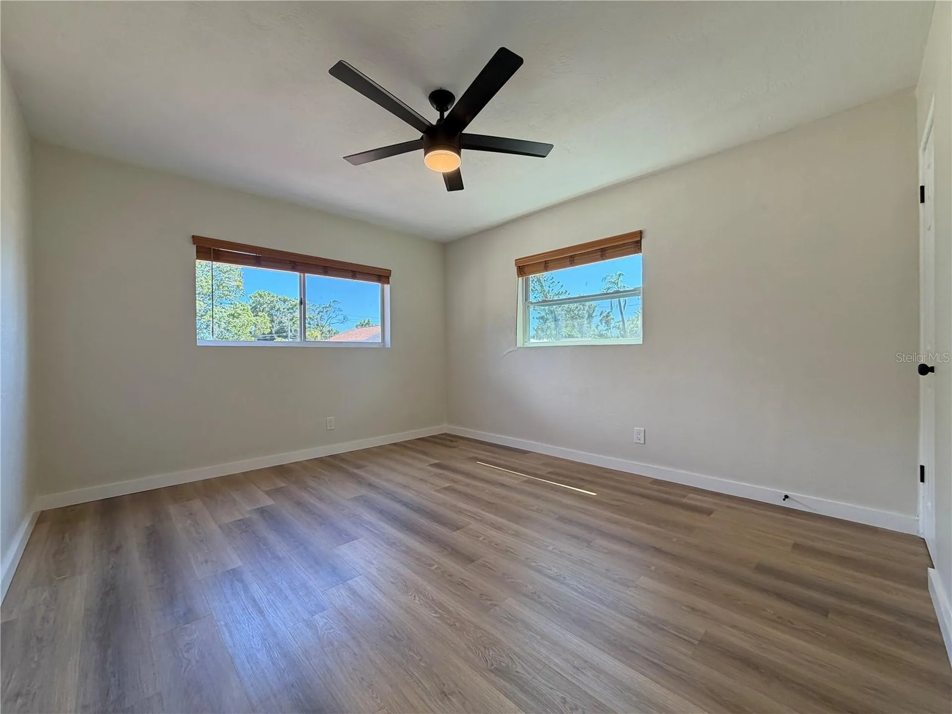 3745 10th Avenue S St Petersburg FL 33711