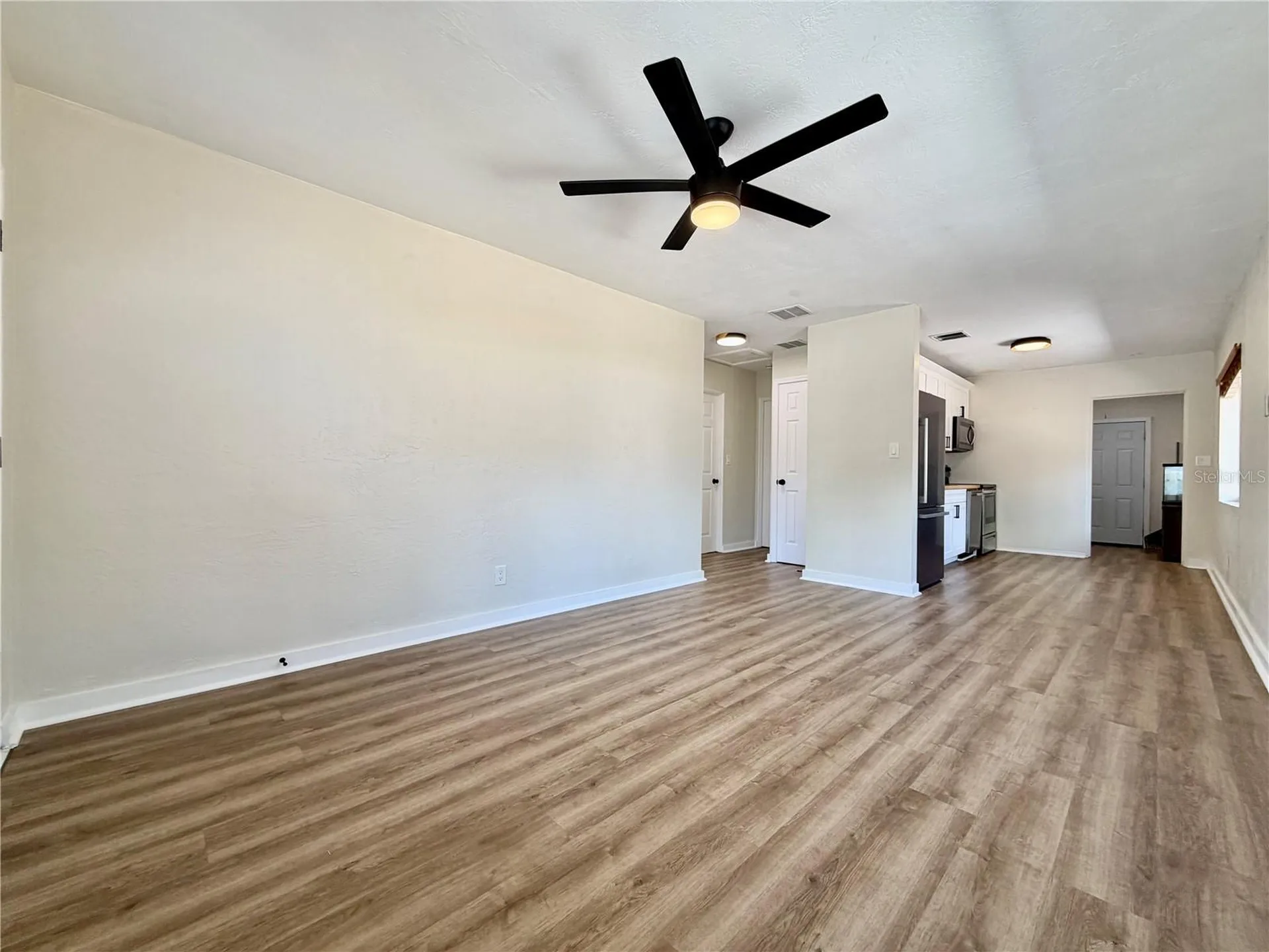 3745 10th Avenue S St Petersburg FL 33711