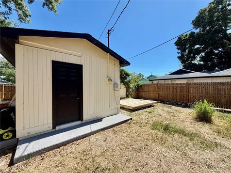 3745 10th Avenue S St Petersburg FL 33711
