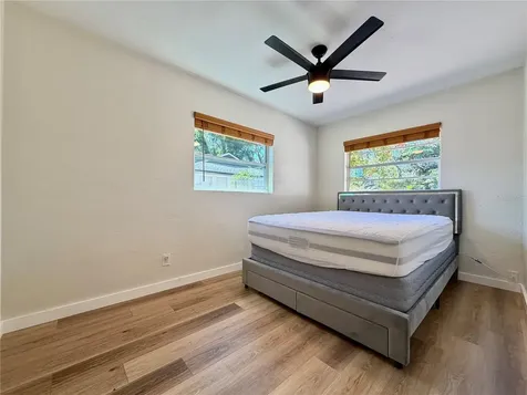 3745 10th Avenue S St Petersburg FL 33711