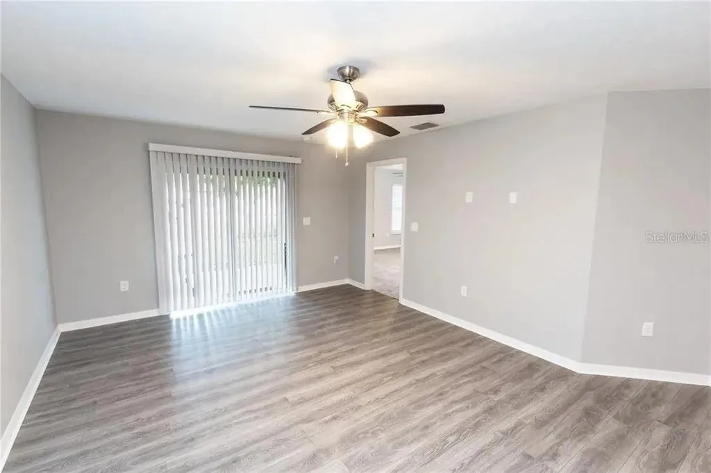 307 NW 8th Street Mulberry FL 33860
