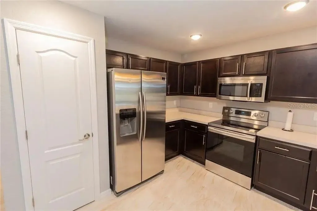 307 NW 8th Street Mulberry FL 33860