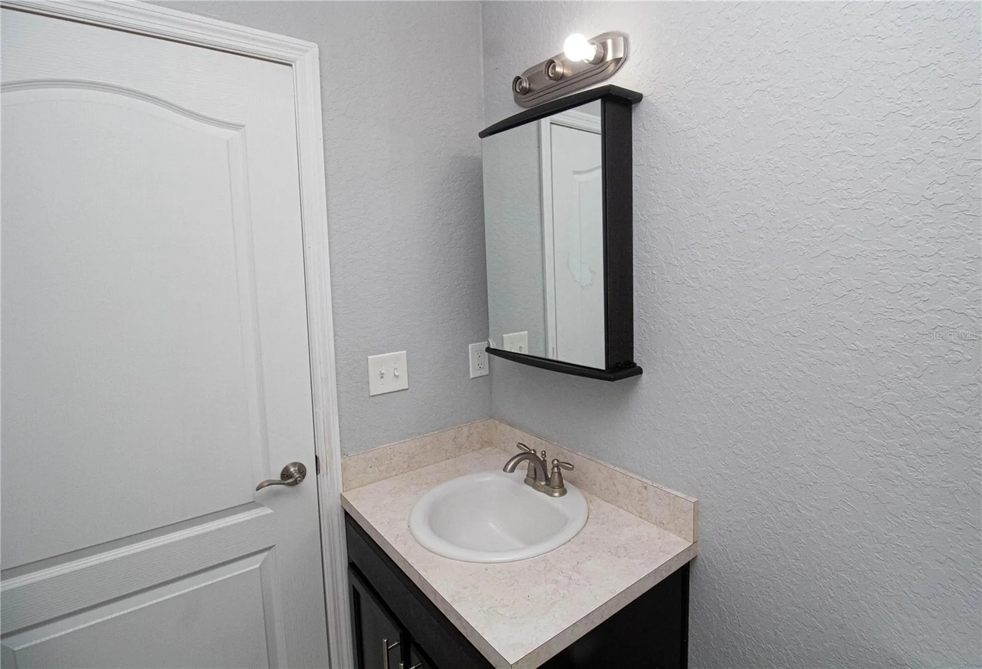 307 NW 8th Street Mulberry FL 33860