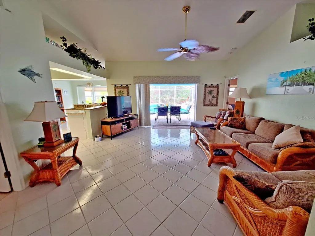 117 Siesta Road Rotonda West FL 33947