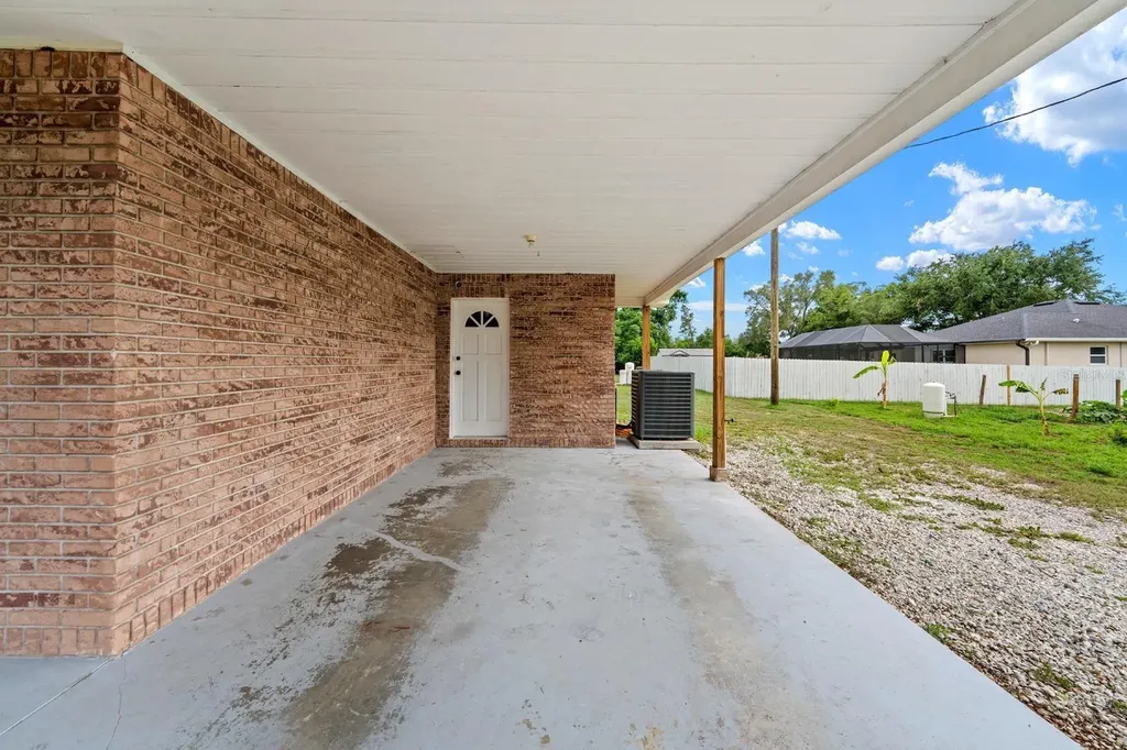 231 Morningside Loop Valrico FL 33594
