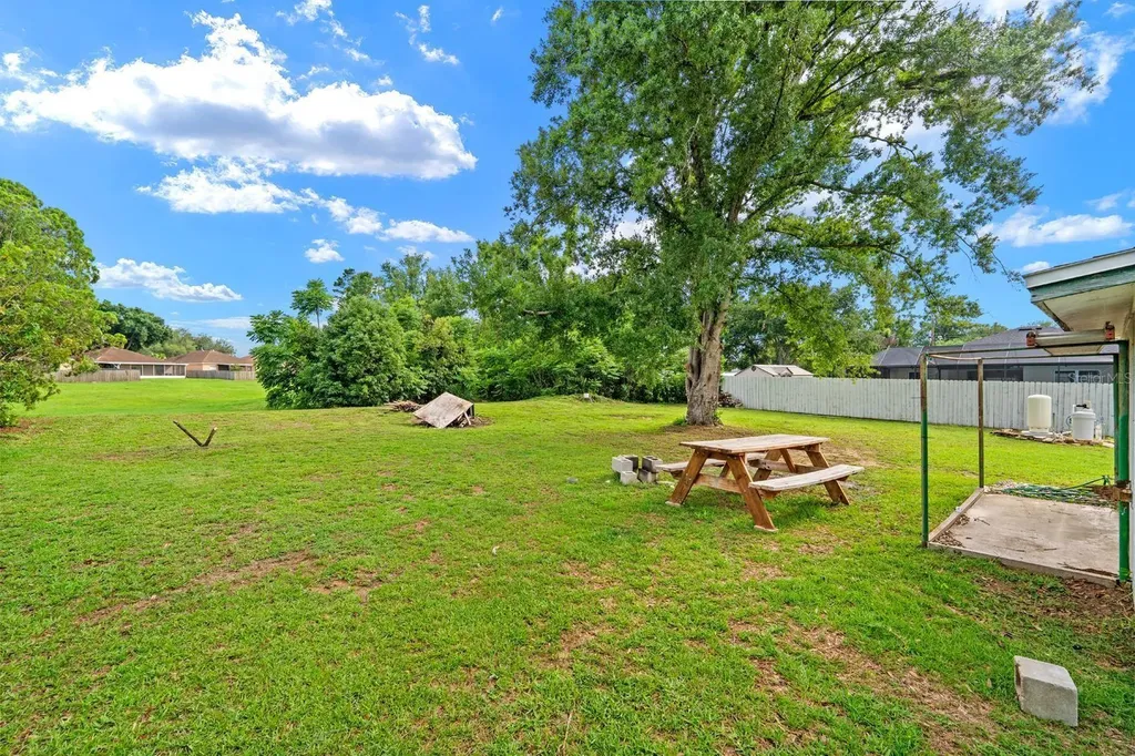 231 Morningside Loop Valrico FL 33594