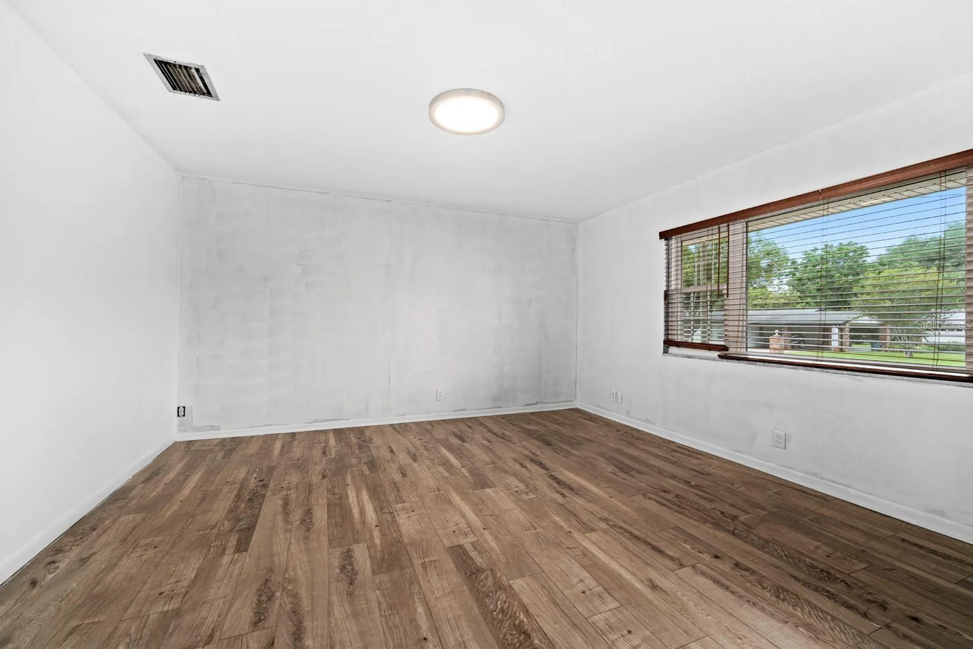 231 Morningside Loop Valrico FL 33594