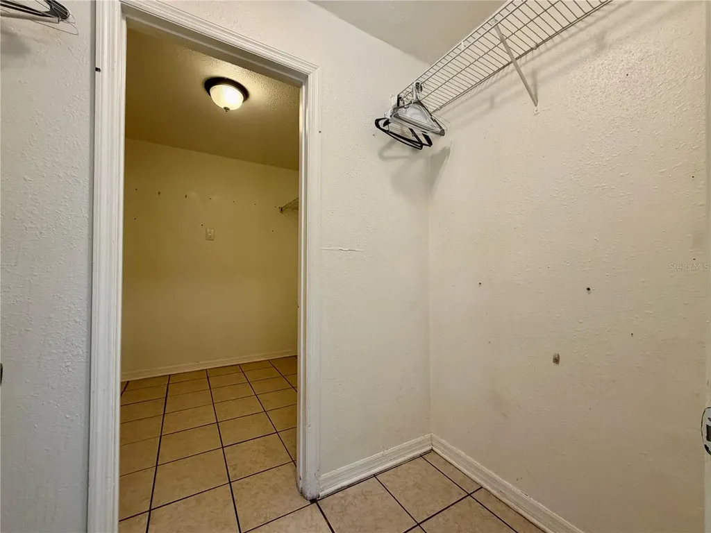 2533 48th Avenue N St Petersburg FL 33714